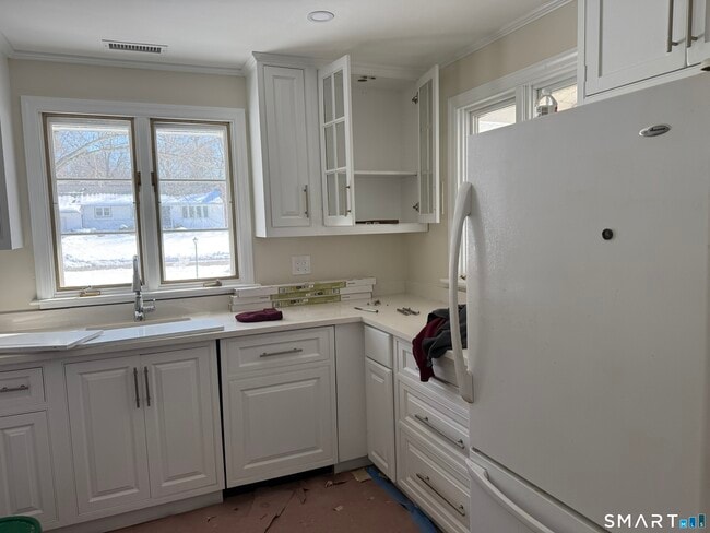 Building Photo - 3 Pam Bar Rd