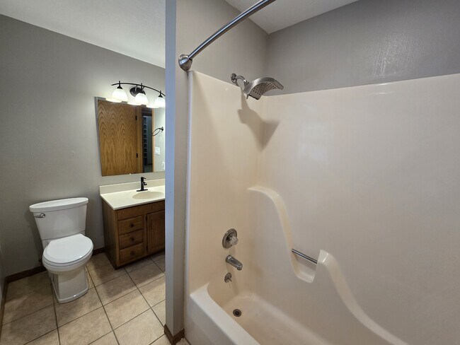 Building Photo - 4710 Donald Dr