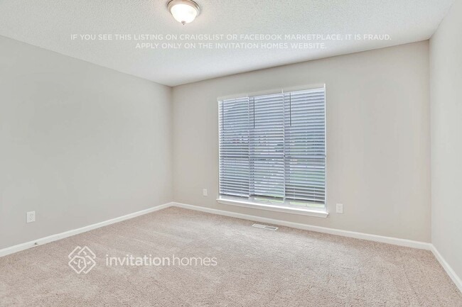 Building Photo - 135 Carrera Rd