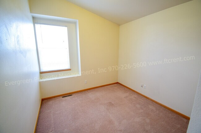 Building Photo - 648 Brewer Dr
