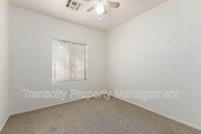 Building Photo - 10328 E Second Water Trail