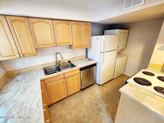 Building Photo - 229 Kettering Ct