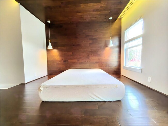 Building Photo - 3797 Oxford Cir