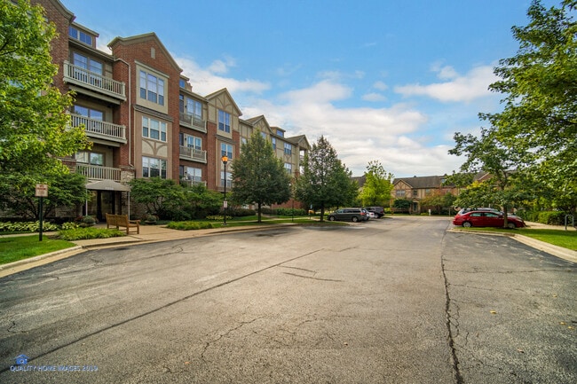 Building Photo - 1914 Farnsworth Ln