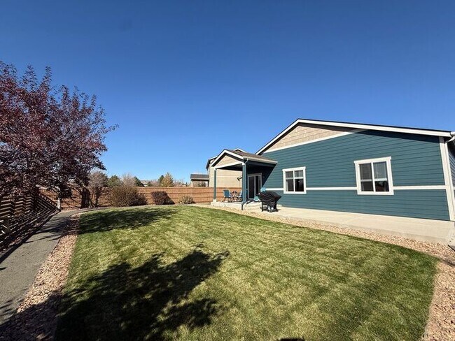 Building Photo - Charming Loveland 3-Bedroom Ranch with Modern Upgrades on a Large Cul-de-Sac Lot