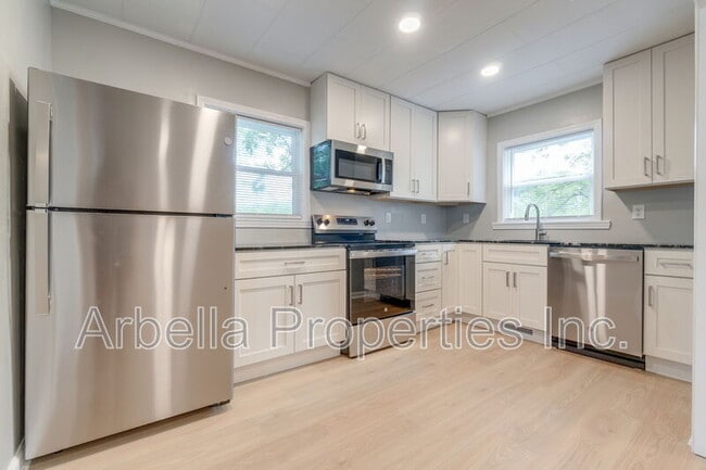 Building Photo - 2637 US-11W