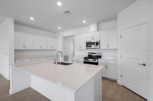 Building Photo - 19232 Gentry Pl