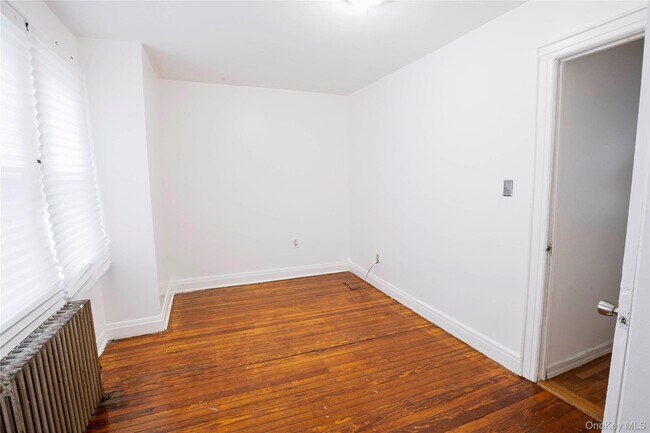 Building Photo - 109-40 175th St