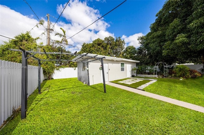 Building Photo - 2145 NW 130th St