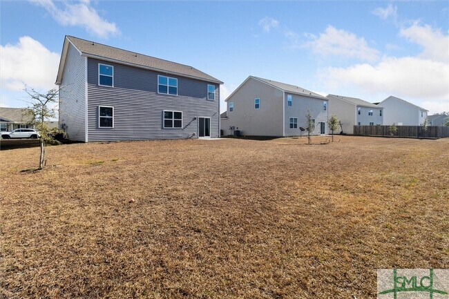 Building Photo - 352 Wedge Cir