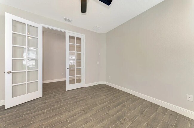 Building Photo - 5664 Blue Reef Pl