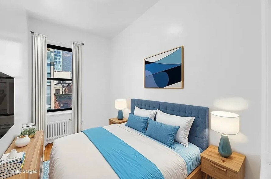 Building Photo - 122 Norfolk St