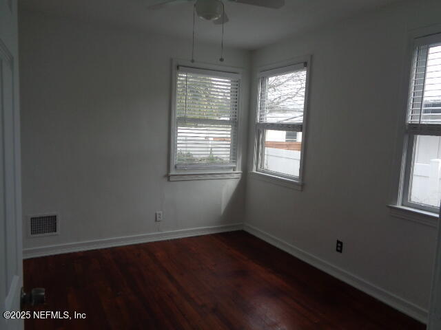 Building Photo - 533 3rd Ave N