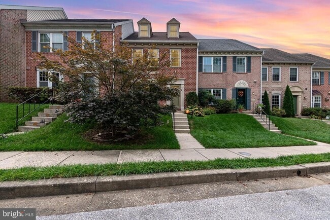 Building Photo - 3954 Forest Valley Rd