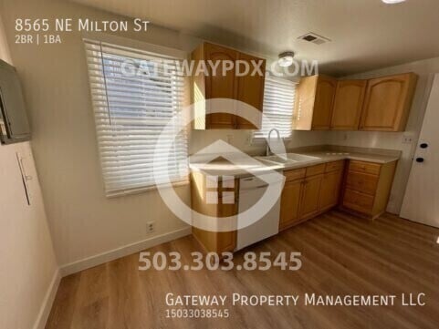 Building Photo - 8565 NE Milton St