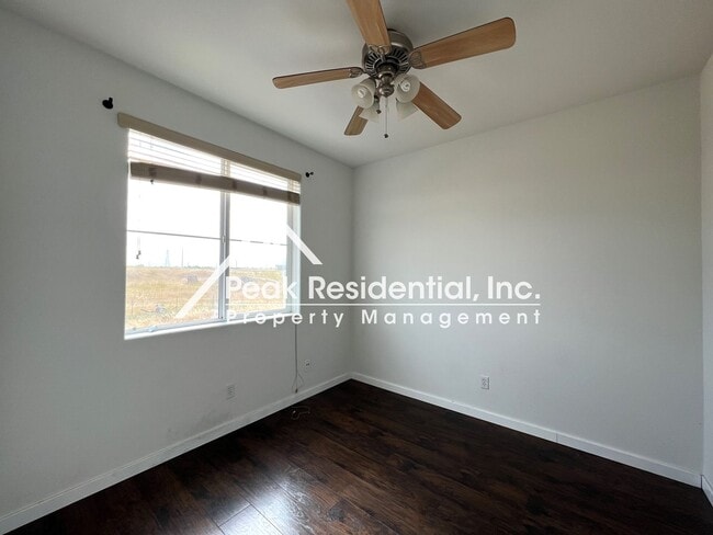 Building Photo - 5772 Amnest Way
