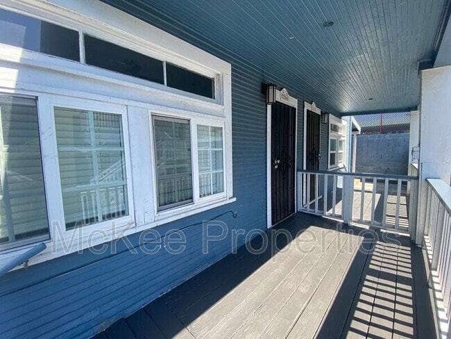 Primary Photo - 2266 Market St