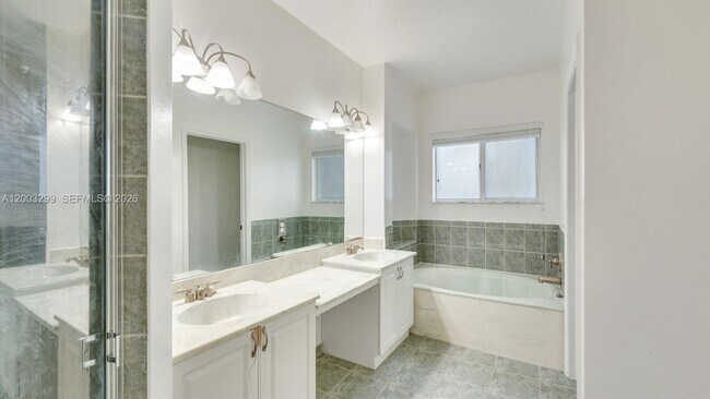 Building Photo - 1916 SE 23rd Ave