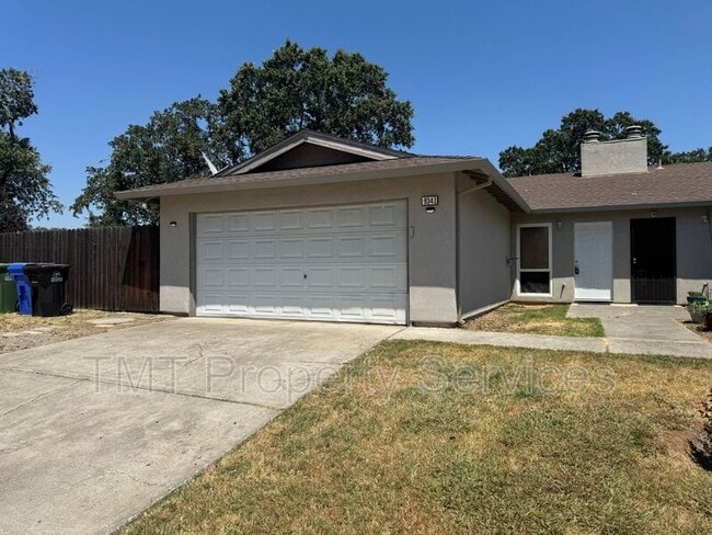 Primary Photo - 9341 Camada Ct