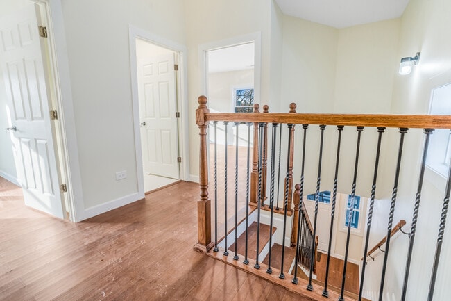 Building Photo - 4019 N Tripp Ave