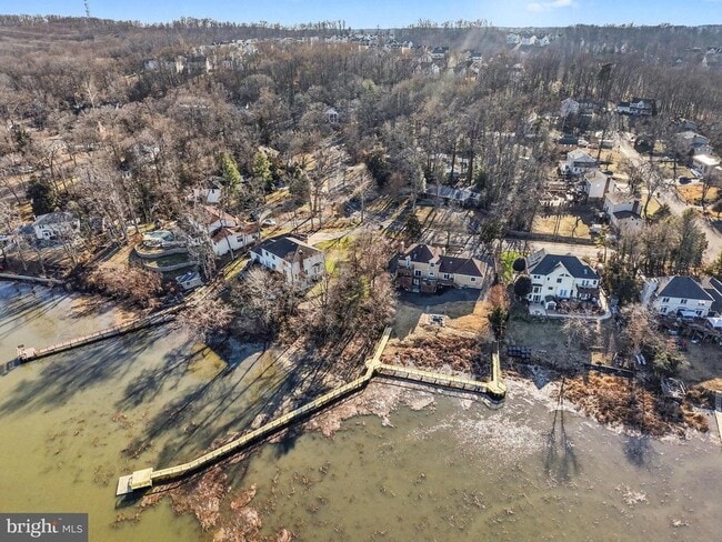 Building Photo - 18505 Cabin Rd