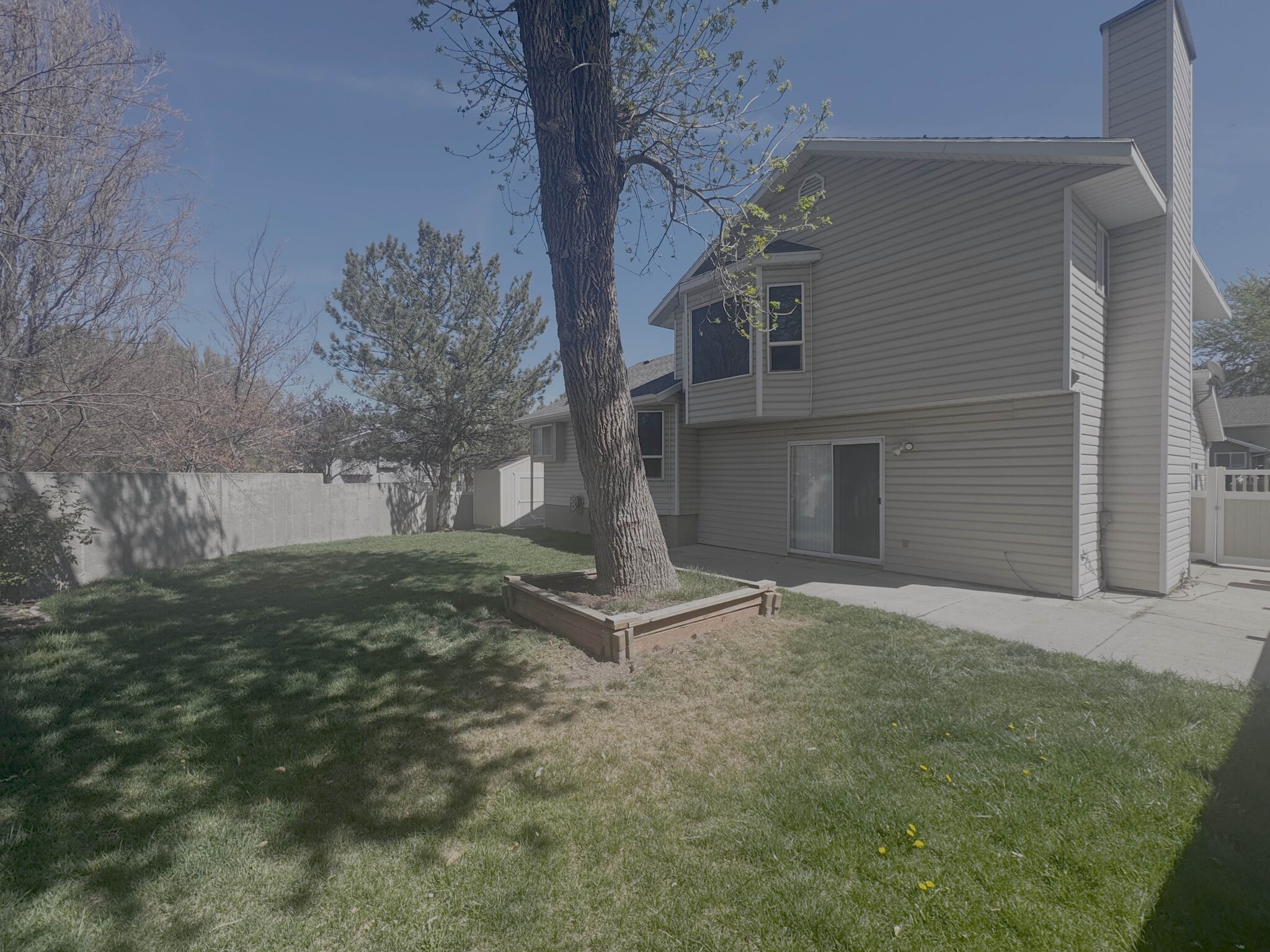 Building Photo - 8004 S Old Barn Dr