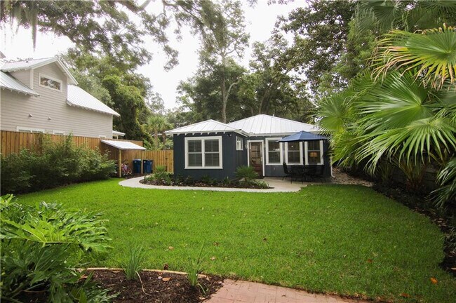 Building Photo - 112 Fish Fever Ln