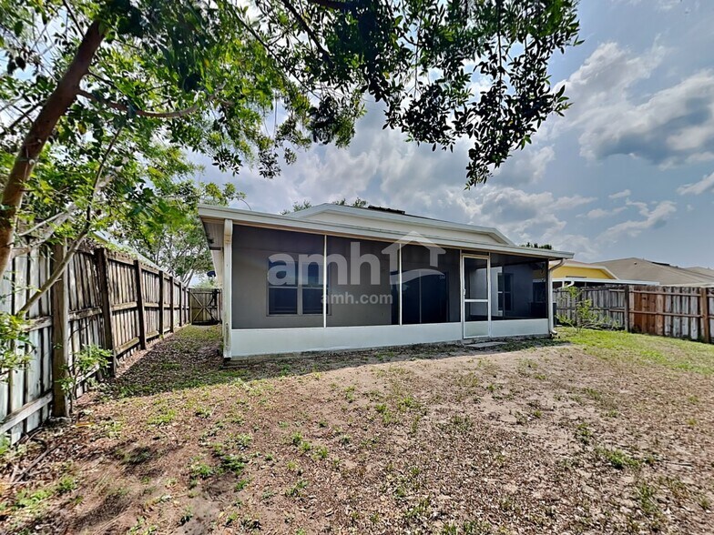 Building Photo - 13256 Early Run Ln