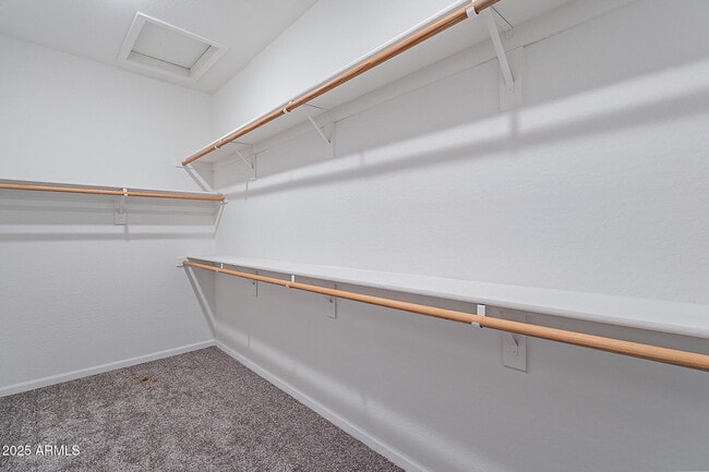 Building Photo - 12614 W Earll Dr