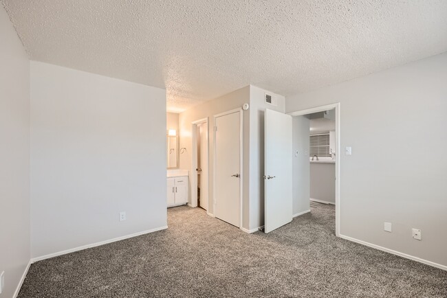 A1 Upgraded - 1 Bed 1 Bath - Rise Heather Ridge