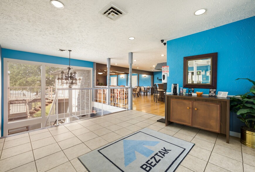 Wellington Village 1714 Wellington Ave Indianapolis IN 46219