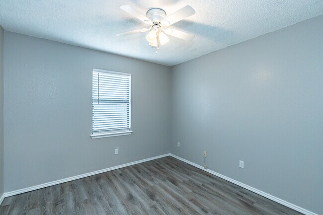 Building Photo - Stylish Finishes and a Spacious Backyard in South Lubbock