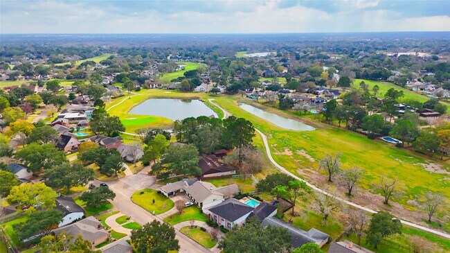 Building Photo - 3114 Cypress Point Dr