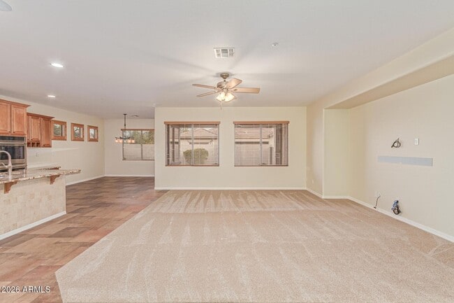 Building Photo - 9058 W Redbird Rd