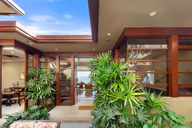 Building Photo - 1119 Emerald Bay