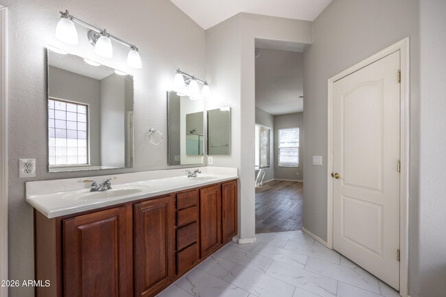 Building Photo - 35405 N 34th Ave