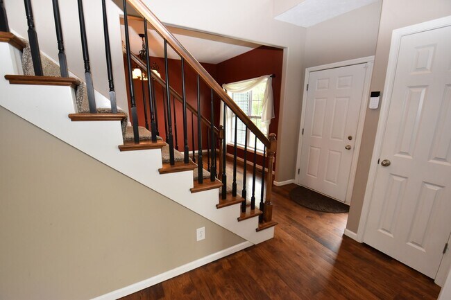 Building Photo - Penn Schools executive home on 5 acres in Granger IN!