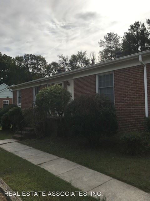 Building Photo - 3 br, 2 bath House - 1504 Sedwick Road