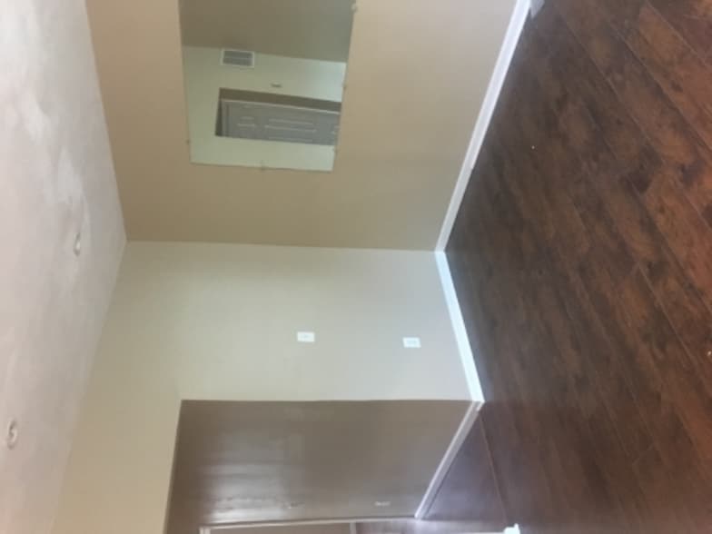 Building Photo - 3400 Fairview Ave