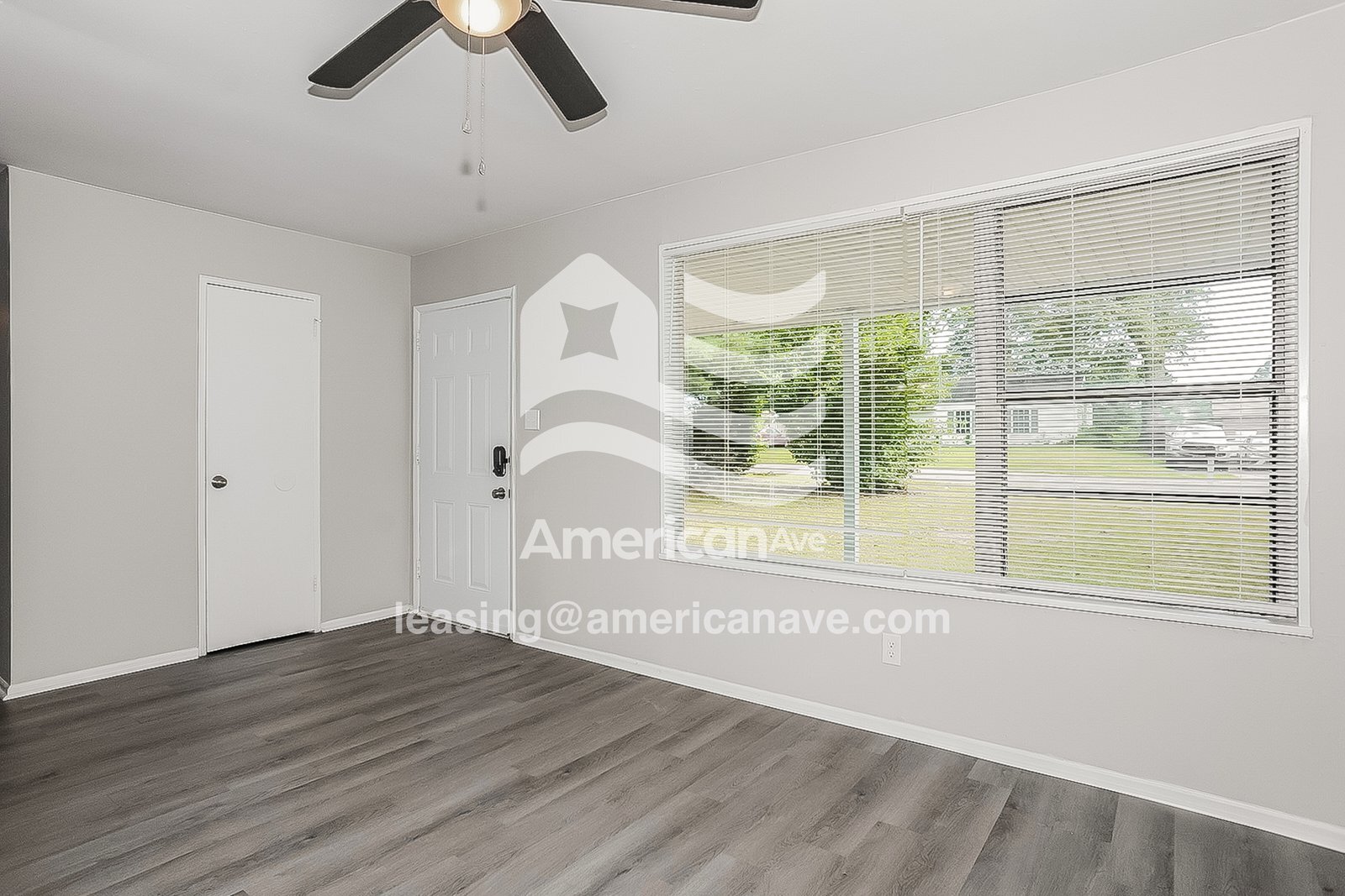 Building Photo - 674 Morton Ave NE