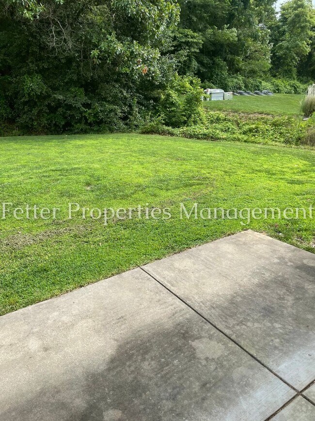 Building Photo - Beautiful 3 Bedroom Newburgh Home!