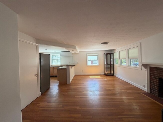 Building Photo - 722 VFW Parkway
