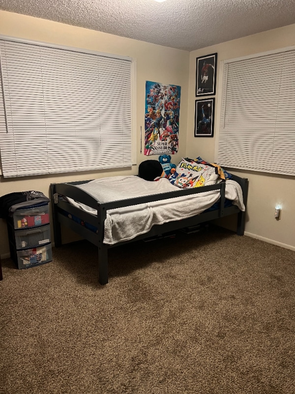 Building Photo - 2754 Phyllis Cir S