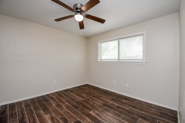 Building Photo - 22814 Coriander Dr