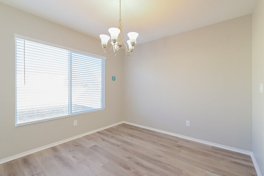 Building Photo - 8336 Feather Duster Ct