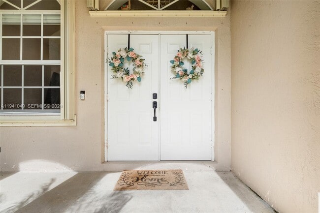 Building Photo - 2630 Dunwoodie Pl