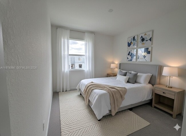 Building Photo - 300 10th Ct