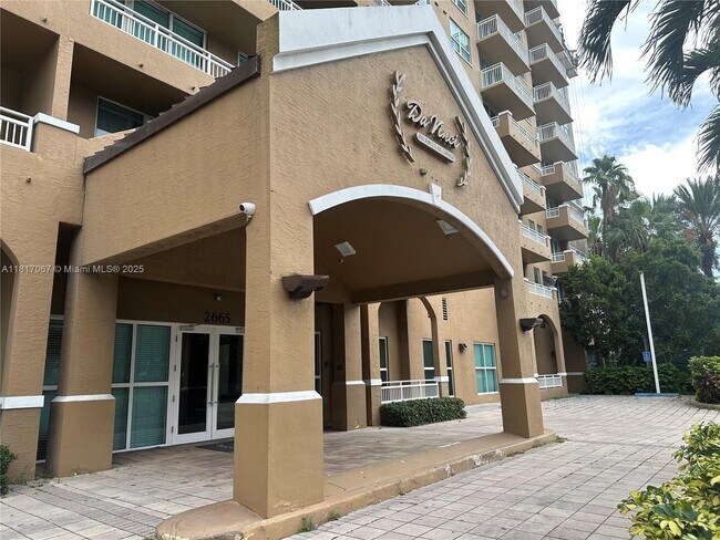 Primary Photo - 2665 SW 37th Ave