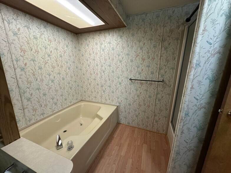 Building Photo - 115 Ells Country Estates