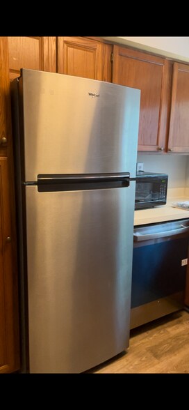 Building Photo - 12211 Stevenson Ct